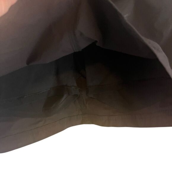 Eddie Bauer Travex Black Hiking Outdoor Sporty Skort Size 12 - Picture 6 of 7